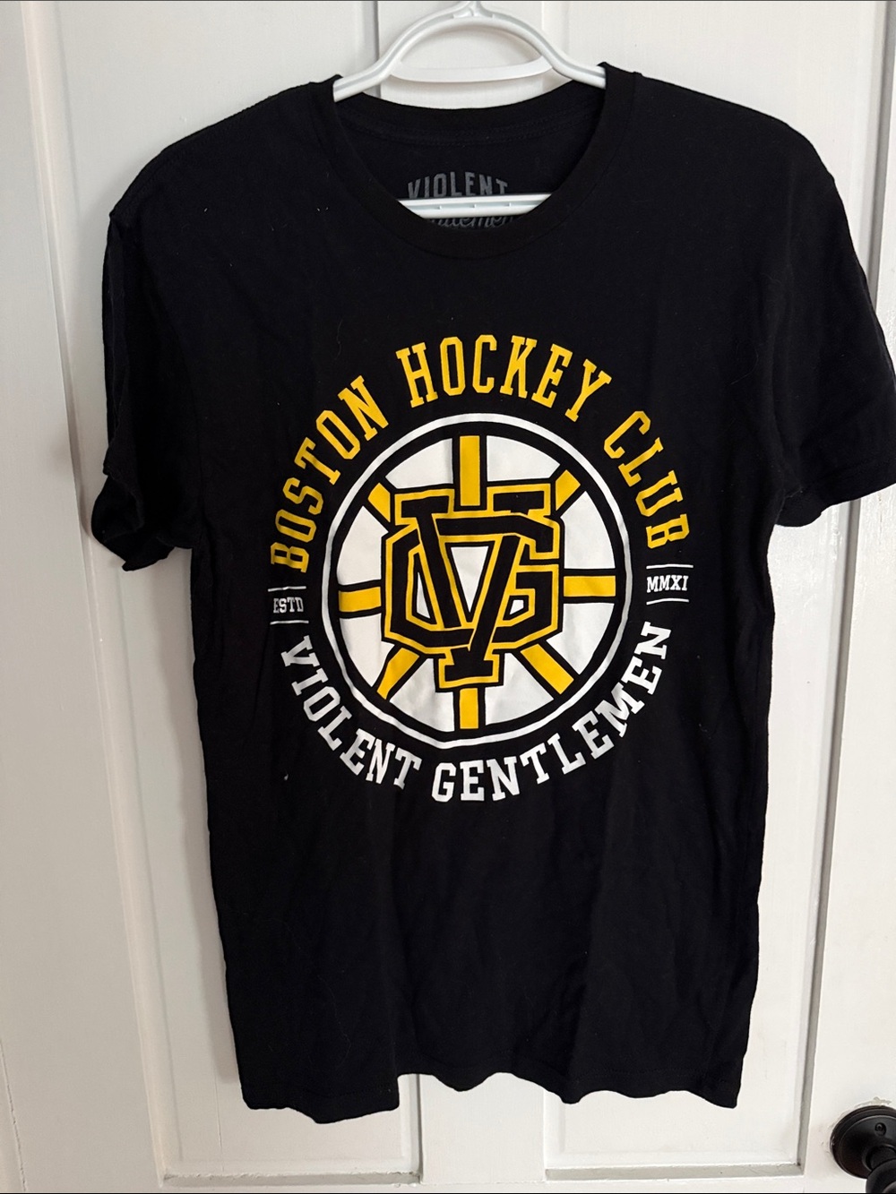 Boston Hockey Club Graphic Tee - Black & Yellow